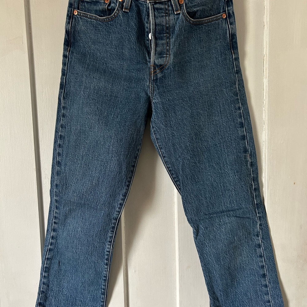 Levi’s Women’s Wedgie Straight Blue Denim Jeans